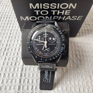Swatch X Omega Moonswatch Mission To The Moonphase - NEW MOON Snoopy